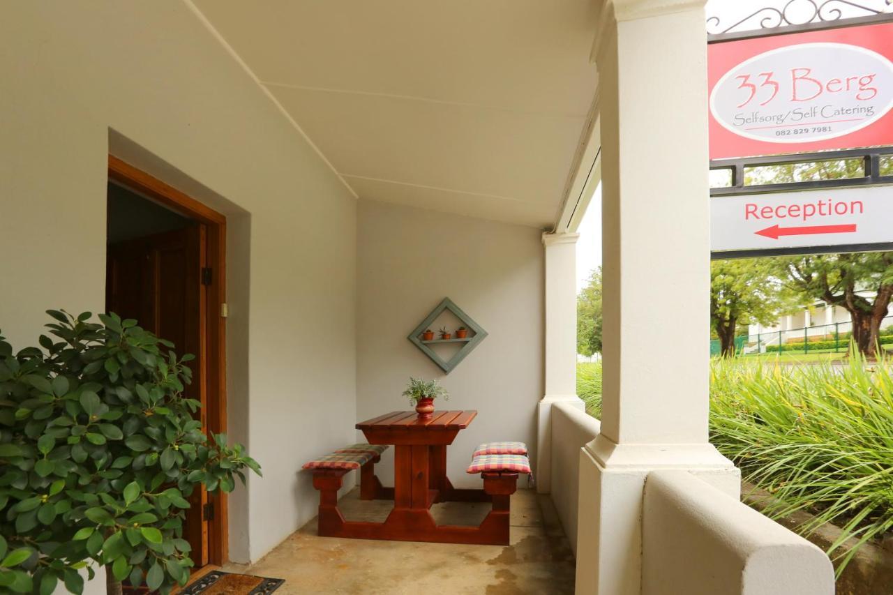 33 Berg Selfcatering Hotel Swellendam Buitenkant foto